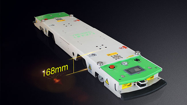 Загрузка трейлера наведения би-директионТрак тележки АГВ Интралогистикс для автомобильной промышленности